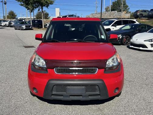 2010 Kia Soul +