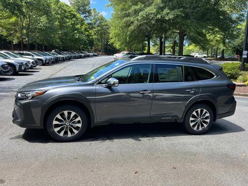 2025 Subaru Outback Touring XT