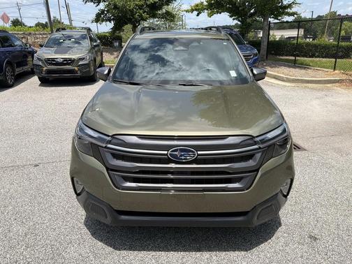 Green Metallic 2026 Subaru Forester Limited