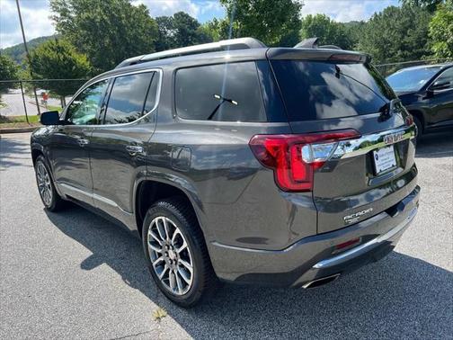2020 GMC Acadia Denali
