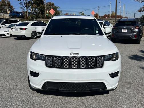 2019 Jeep Grand Cherokee Altitude