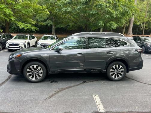 2025 Subaru Outback Touring XT