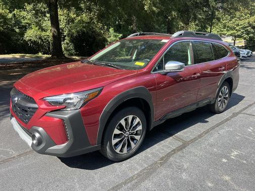 2025 Subaru Outback Touring