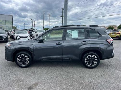2025 Subaru Forester Base