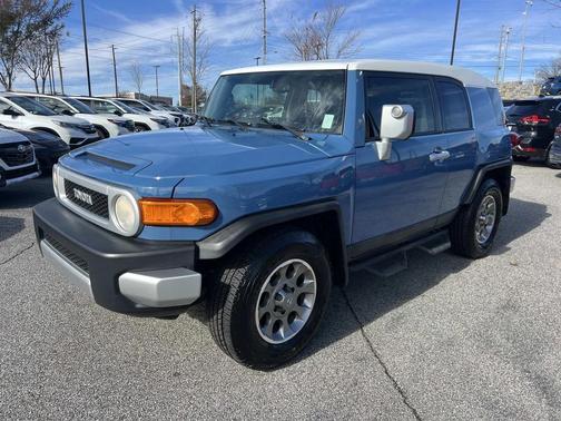 2013 Toyota FJ Cruiser Base