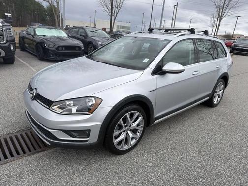 2017 Volkswagen Golf Alltrack TSI SEL