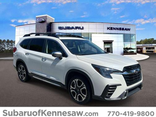 Crystal White Pearl 2023 Subaru Ascent Touring 7-Passenger