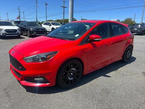 2017 Ford Focus ST ST