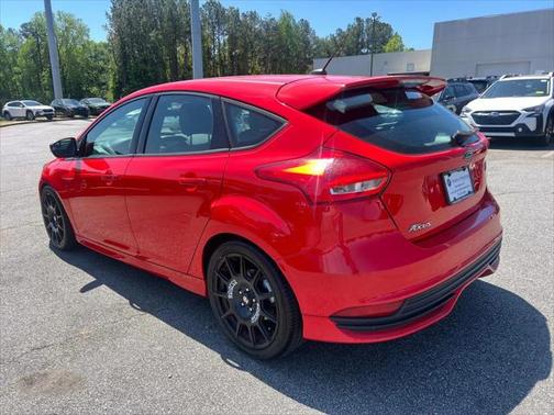 2017 Ford Focus ST ST