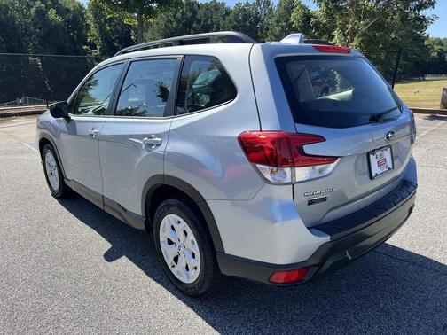 2020 Subaru Forester Base