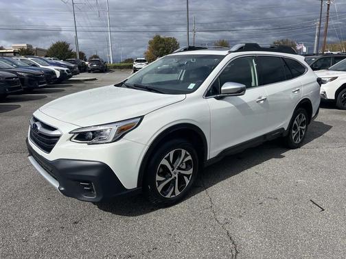 2022 Subaru Outback Touring XT