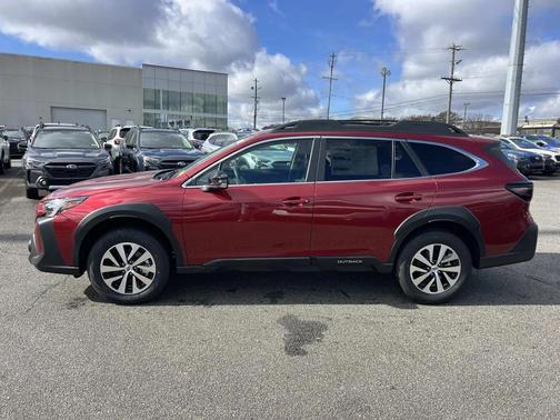 2025 Subaru Outback Premium