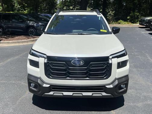 Crystal White Pearl 2026 Subaru Outback Touring