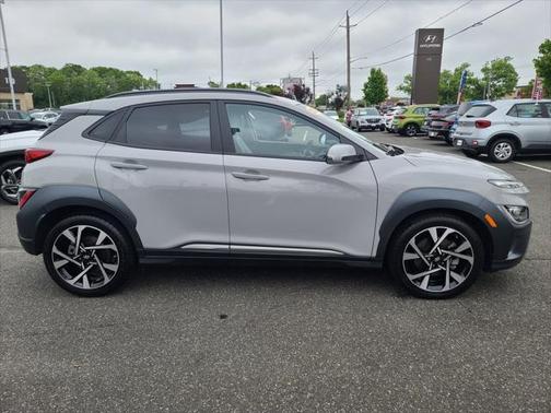 2023 Hyundai KONA Limited