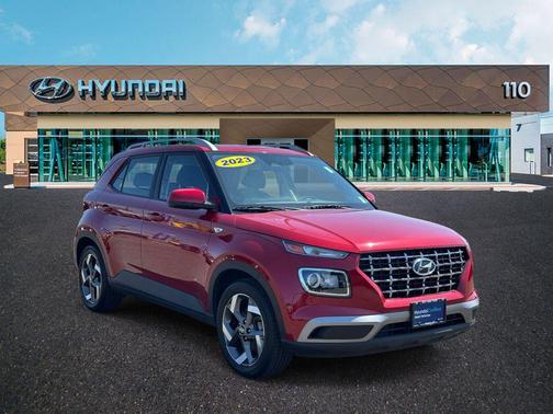 2023 Hyundai VENUE SEL