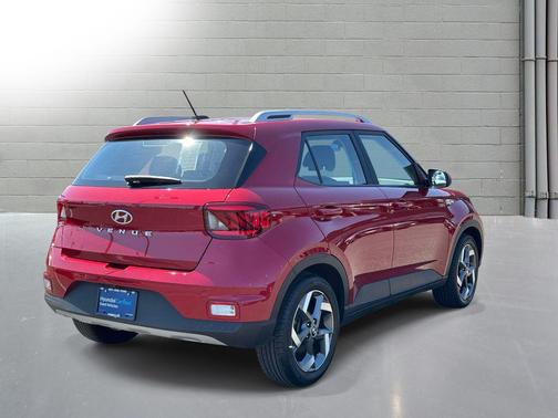 2023 Hyundai VENUE SEL