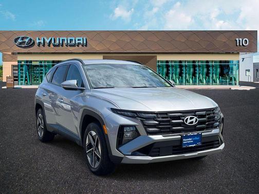 Shimmering Silver 2025 Hyundai TUCSON SEL Convenience