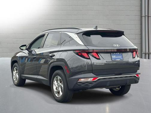 Dark Gray Metallic 2024 Hyundai TUCSON SEL
