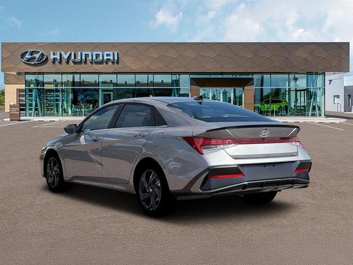 Fluid Metal 2026 Hyundai ELANTRA Sport