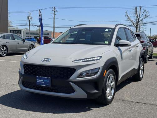 Cyber Silver 2023 Hyundai KONA SEL