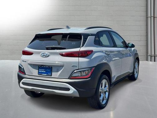 Cyber Silver 2023 Hyundai KONA SEL
