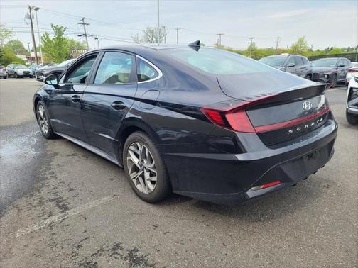2022 Hyundai SONATA SEL