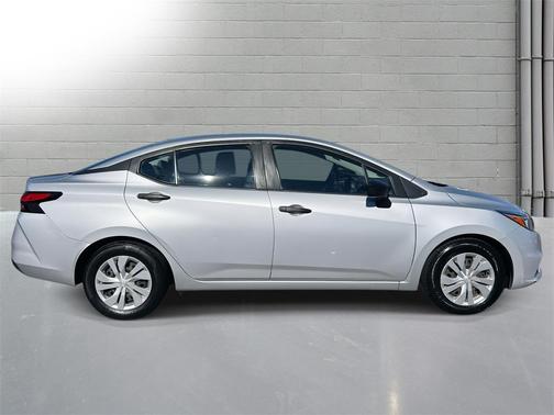 2020 Nissan Versa 1.6 S
