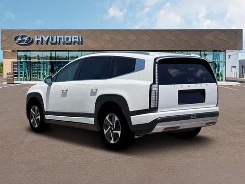 Snow White Pearl 2026 Hyundai IONIQ 9 S