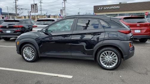 2021 Hyundai KONA SEL Plus