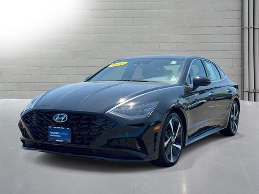 Onyx Black 2023 Hyundai SONATA SEL Plus