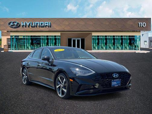 Onyx Black 2023 Hyundai SONATA SEL Plus