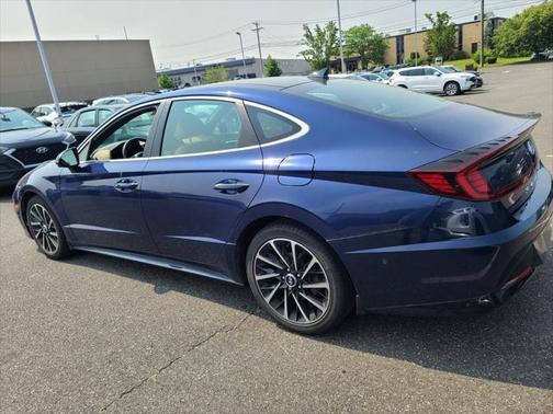 2021 Hyundai SONATA Limited