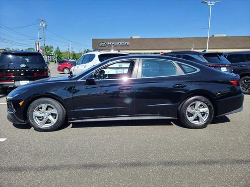 2023 Hyundai SONATA SE