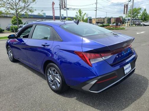 2024 Hyundai ELANTRA HEV Blue