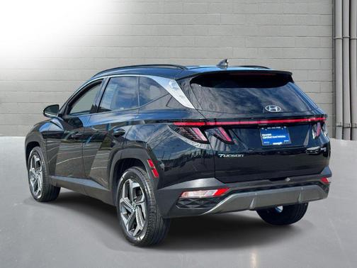 Phantom Black 2023 Hyundai TUCSON Limited
