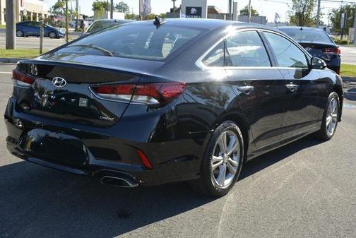 2018 Hyundai SONATA Limited