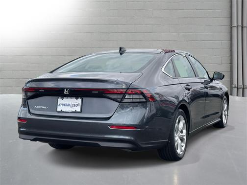2023 Honda Accord LX 1.5T