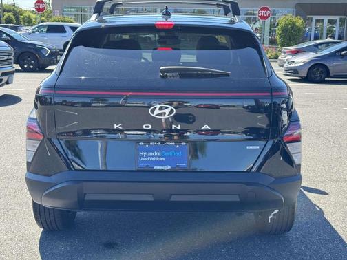Abyss Black Pearl 2024 Hyundai KONA SEL
