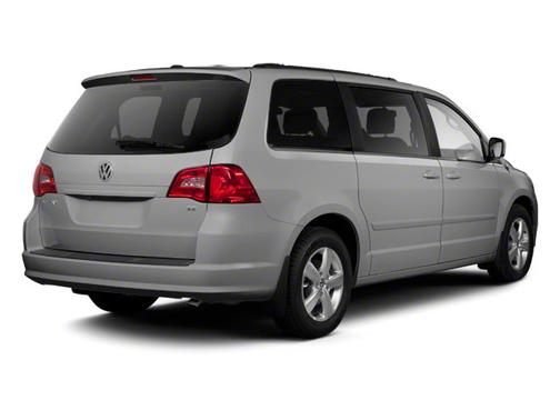 2010 Volkswagen Routan S