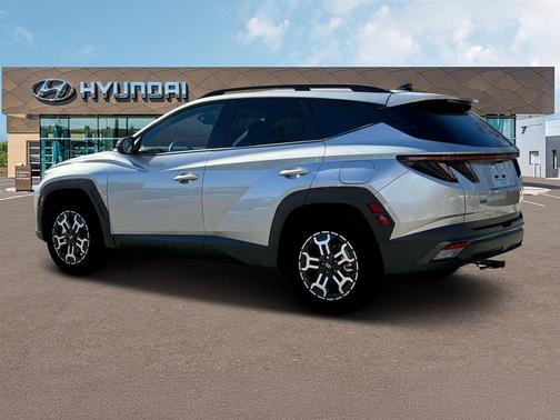 Shimmering Silver 2025 Hyundai TUCSON XRT