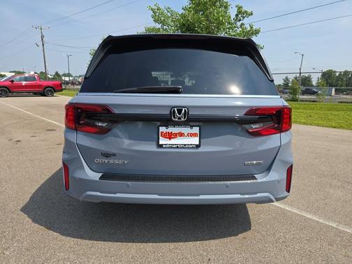 2025 Honda Odyssey Touring