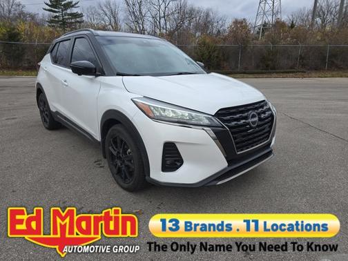 2022 Nissan Kicks SR