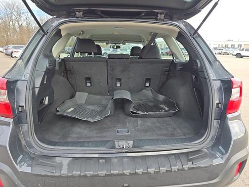 2019 Subaru Outback 2.5i