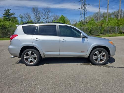 2010 Toyota RAV4 Sport