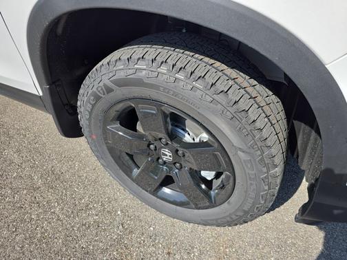2025 Honda Ridgeline Black Edition