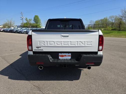 2025 Honda Ridgeline Black Edition