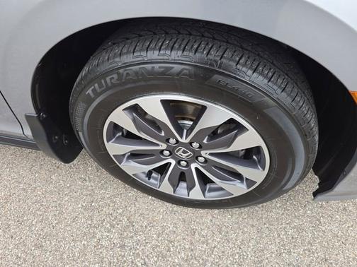 Silver 2023 Honda Odyssey EX-L