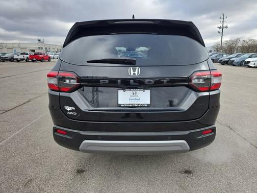 2023 Honda Pilot EX-L 8 Passenger