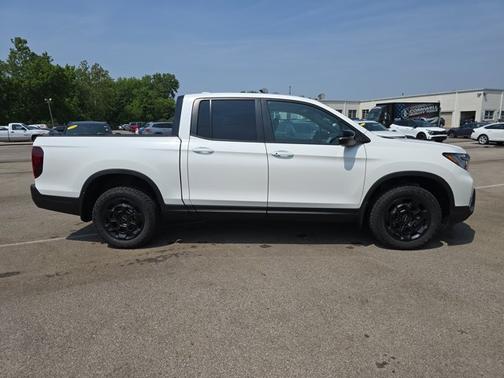 2025 Honda Ridgeline TrailSport+