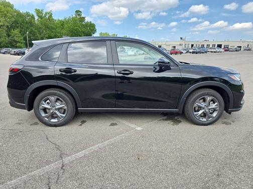 2026 Honda HR-V LX